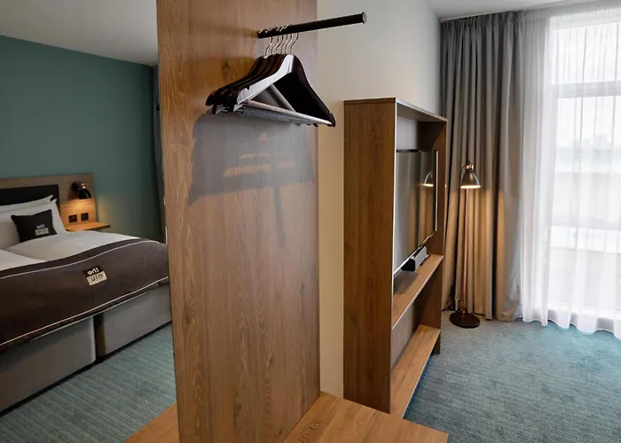 Holiday Inn - The Niu, Loom Manchester North By Ihg